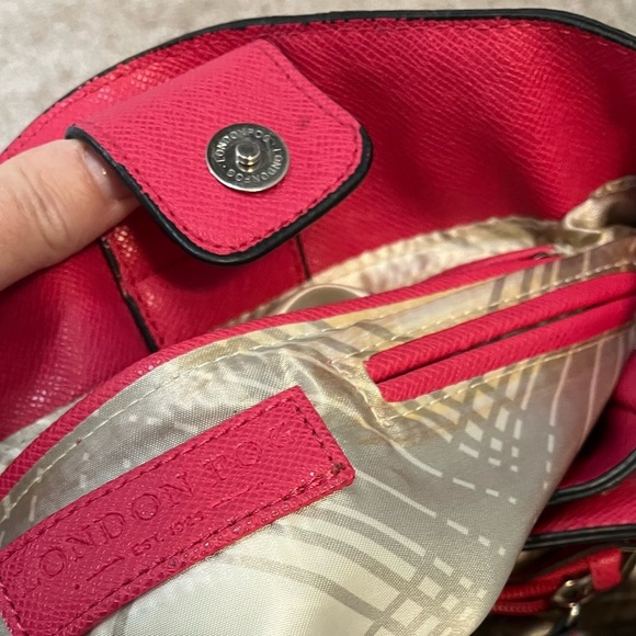 London Fog Women's Purse Crossbody Pink Faux Vegan Leather Shoulder Bag - Picture 10 of 12